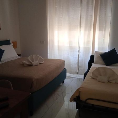 B&B Suite And Rooms San Giovanni Рим Екстер'єр фото