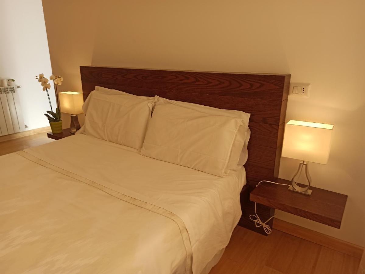 B&B Suite And Rooms San Giovanni Рим Екстер'єр фото