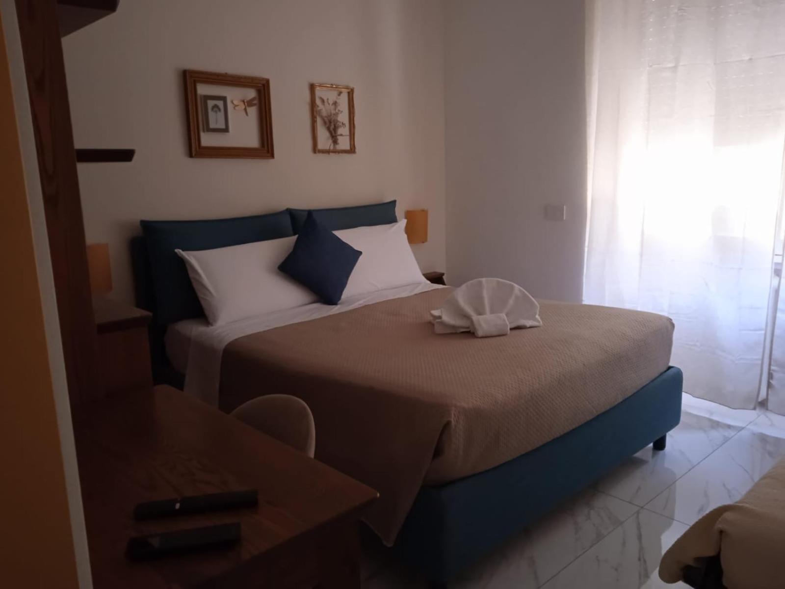 B&B Suite And Rooms San Giovanni Рим Екстер'єр фото